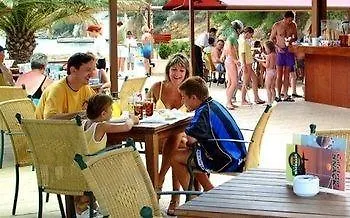 דירה Leonardo Suites Hotel Ibiza Santa Eulalia ספרד